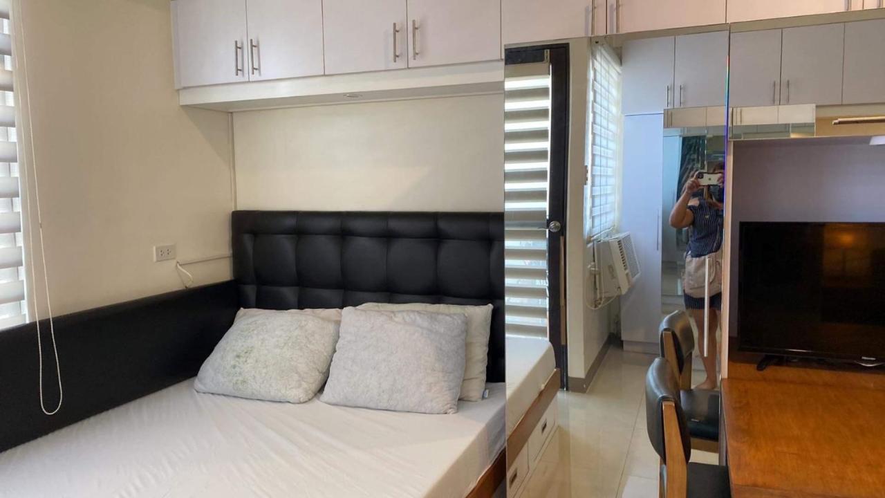 Mabolo Garden Flat A6 With Free Rooftop Pool Cebu Esterno foto