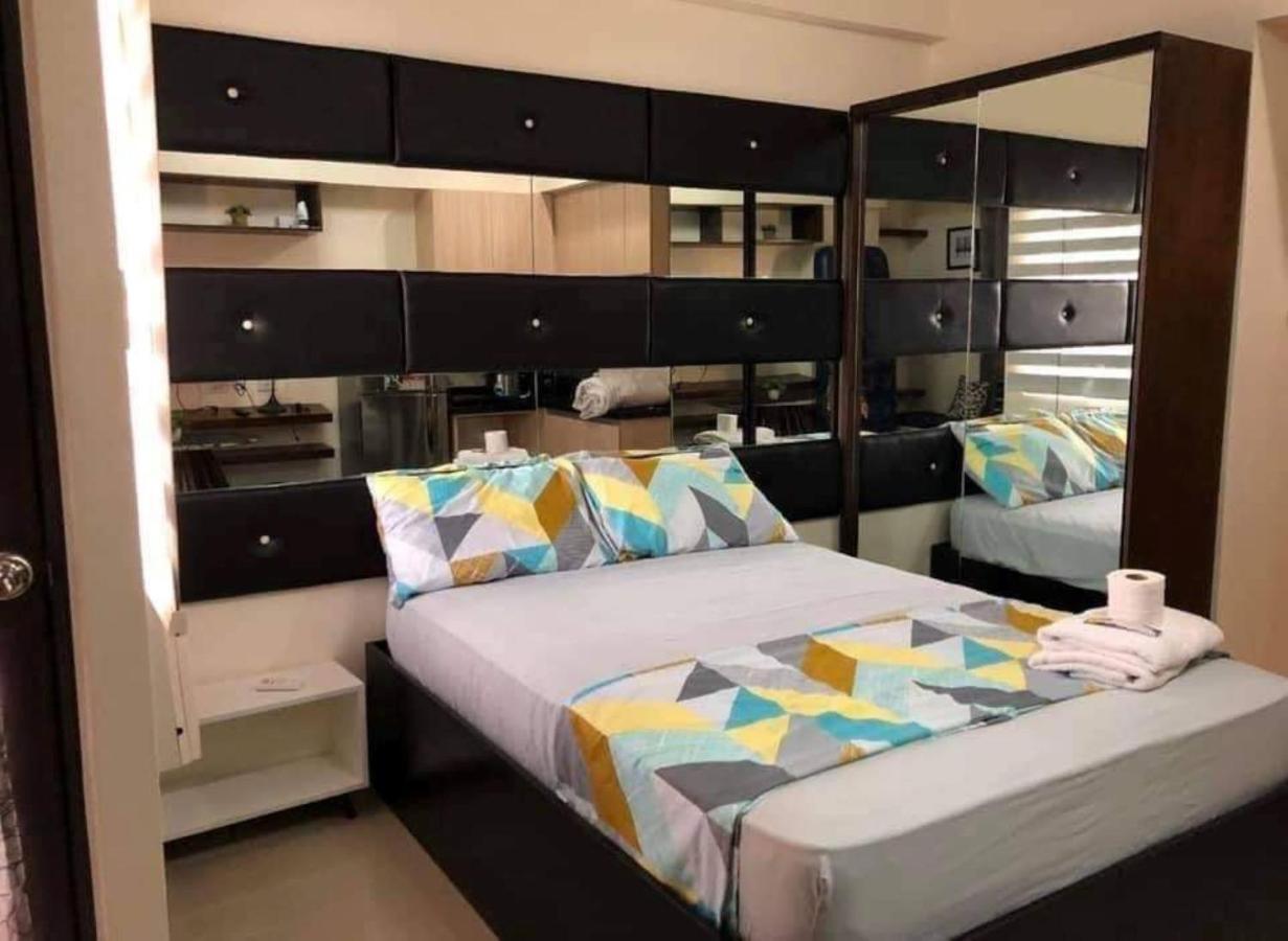 Mabolo Garden Flat A6 With Free Rooftop Pool Cebu Esterno foto