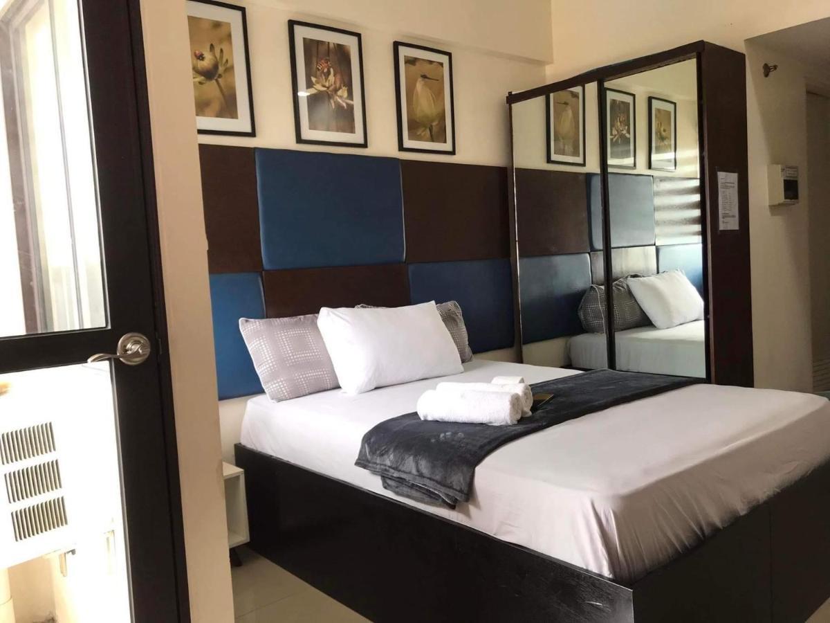Mabolo Garden Flat A6 With Free Rooftop Pool Cebu Esterno foto